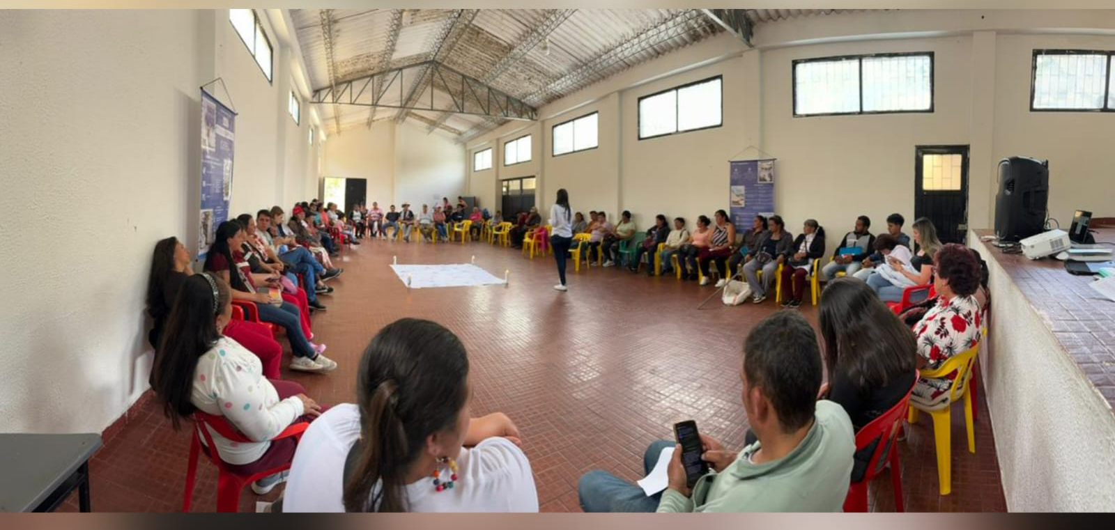 foto conmemoracion de la diversidad etnica y cultural