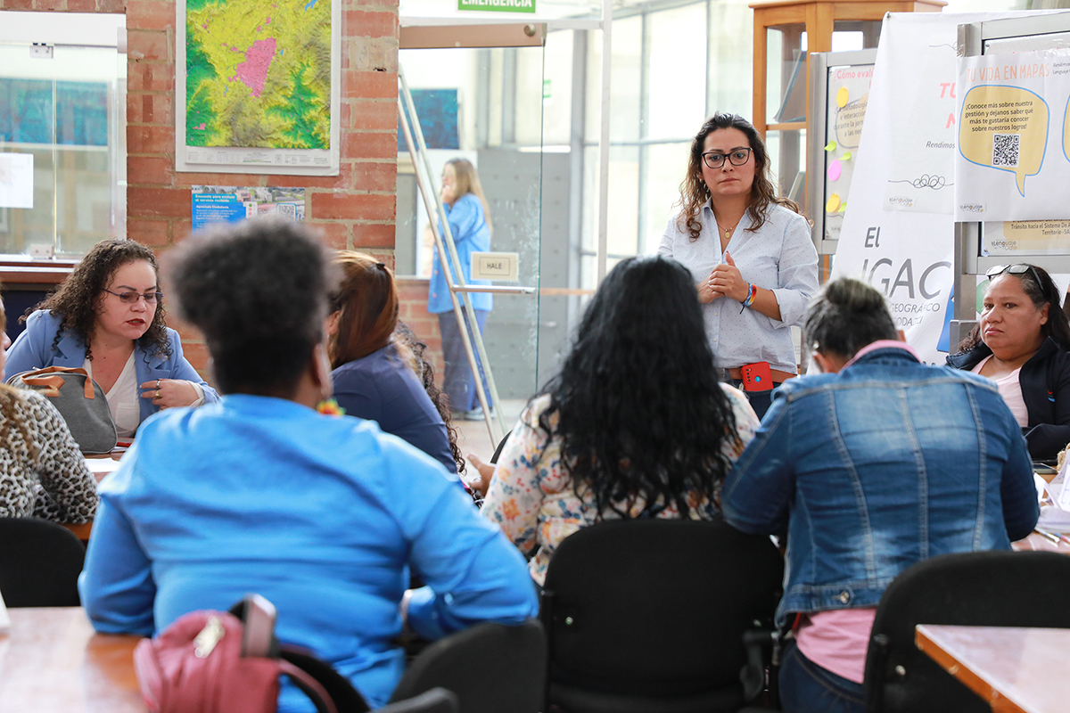 foto conmemoracion de la diversidad etnica y cultural